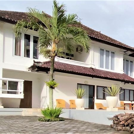 Aparthotel Medewi Manor Airsatang Zewnętrze zdjęcie
