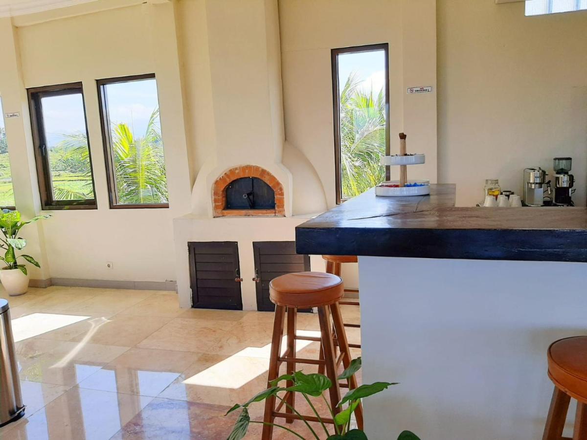 Aparthotel Medewi Manor Airsatang Zewnętrze zdjęcie