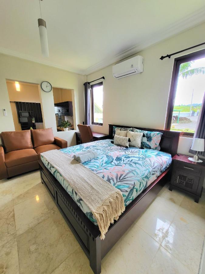 Aparthotel Medewi Manor Airsatang Zewnętrze zdjęcie