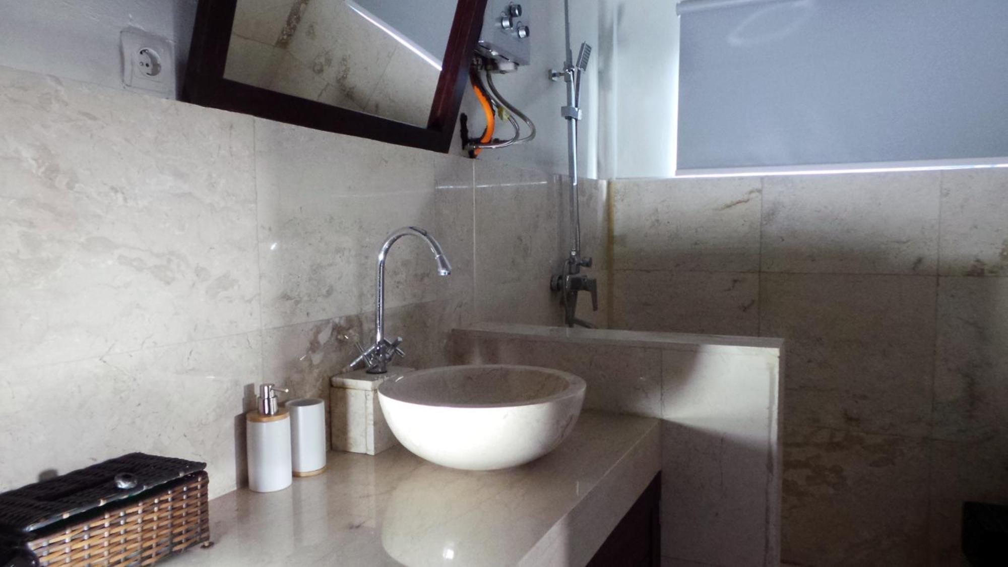 Aparthotel Medewi Manor Airsatang Zewnętrze zdjęcie