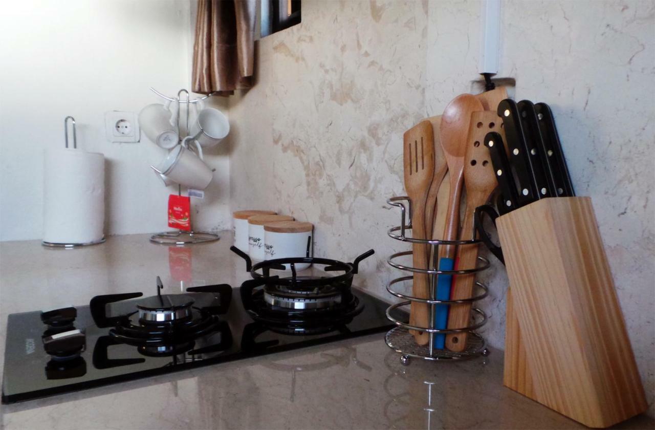 Aparthotel Medewi Manor Airsatang Zewnętrze zdjęcie